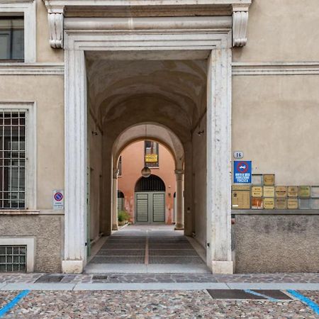 Residenza Palazzo Petrozzani Daire Mantua Dış mekan fotoğraf